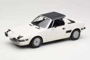 Fiat X1/9 Baltas Minichamps 1:18 100121685 Metalas