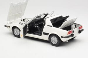 Fiat X1/9 Baltas Minichamps 1:18 100121685 Metalas - nuotrauka 5 iš 8