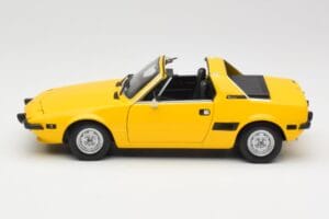 Fiat X1/9 Geltonas Minichamps 1:18 100121664 Metalas - nuotrauka 4 iš 8