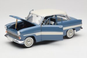 Ford Taunus 12M P2 Mėlynas Juostelės Revell 1:18 08880-M1 Metalas - nuotrauka 2 iš 8