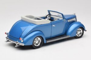 Ford Kabrioletas Mėlynas Road Signature 1:18 92238 Metalas - nuotrauka 3 iš 8