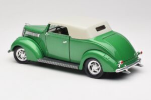 Ford Kabrioletas Žalias Road Signature 1:18 92239 Metalas - nuotrauka 7 iš 8