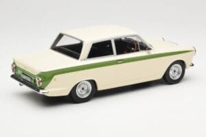 Ford Cortina Lotus White & Green Stripe MCG 1:18 MCG18434 Metalas - nuotrauka 2 iš 6