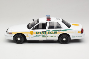 Ford Crown Victoria Police Interceptor CSI Miami GreenLight 1:18 13514 Metalas - nuotrauka 3 iš 6