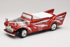 Ford De Luxe Kabrioletas Greased Lightning Raudonas Joyride 1:18 33544 Metalas