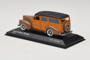 Ford DeLuxe Woody Station Wagon Rudas Minichamps 1:43 400082111 Metalas - nuotrauka 3 iš 4