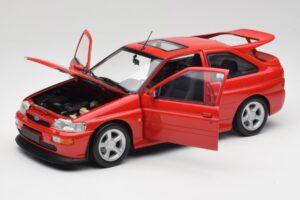 Ford Escort RS Cosworth Radiant Raudonas Minichamps 1:18 150089021 Metalas - nuotrauka 2 iš 8
