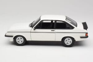 Ford Escort Mk2 RS 2000 LHD Baltas Minichamps 1:18 150084300 Metalas - nuotrauka 4 iš 8