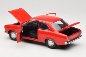 Ford Escort Mk1 Street Raudonas Minichamps 1:18 100081001 Metalas - nuotrauka 5 iš 8