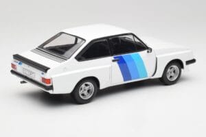 Ford Escort Mk2 RS 2000 X-Pack Diamond Baltas & Mėlynas Decor MCG 1:18 MCG18351 Metalas - nuotrauka 2 iš 6