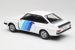 Ford Escort Mk2 RS 2000 X-Pack Diamond Baltas & Mėlynas Decor MCG 1:18 MCG18351 Metalas - nuotrauka 5 iš 6