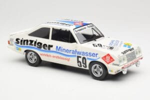 Ford Escort Mk2 RS2000 #59 H. Heyer / A. Hahne / K. Ludwig 24 Hours Nürburgring 1982 MCG 1:18 MCG18438R Metalas - nuotrauka 4 iš 6