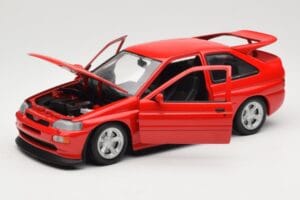 Ford Escort Mk5 RS Cosworth Raudonas UT Models 1:18 180082102 Metalas - nuotrauka 2 iš 8