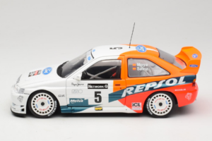 Ford Escort RS Cosworth Repsol #5 C. Sainz / L. Moya RAC Rally 1997 UT Models 1:18 39750 Metalas - nuotrauka 4 iš 8