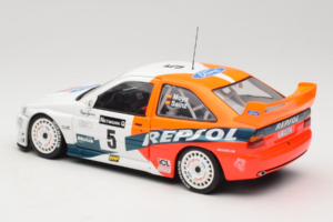 Ford Escort RS Cosworth Repsol #5 C. Sainz / L. Moya RAC Rally 1997 UT Models 1:18 39750 Metalas - nuotrauka 7 iš 8