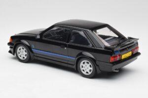Ford Escort RS Turbo Princesės Dianos Asmeninis Automobilis Juodas MCG 1:18 MCG18420 Metalas - nuotrauka 5 iš 6