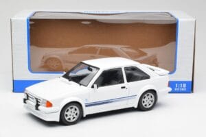 Ford Escort RS Turbo Baltas MCG 1:18 MCG18419 Metalas - nuotrauka 6 iš 6