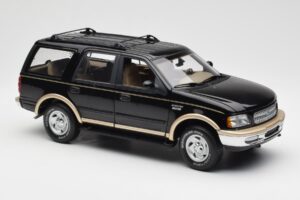 Ford Expedition Eddie Bauer Juodas UT Models 1:18 22710 Metalas