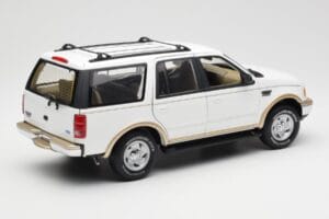 Ford Expedition Eddie Bauer Baltas UT Models 1:18 22712 Metalas - nuotrauka 3 iš 8