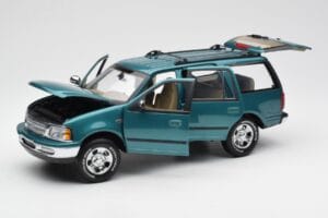 Ford Expedition XLT Žalias Metalinis UT Models 1:18 22717 Metalas - nuotrauka 2 iš 8