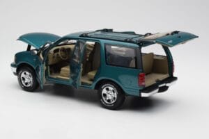 Ford Expedition XLT Žalias Metalinis UT Models 1:18 22717 Metalas - nuotrauka 5 iš 8