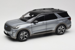 Ford Explorer Pilkas OEM 1:18 FORD2020 Metalas