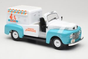 Ford F-1 Howard Johnson's Ice Cream Road Signature 1:18 92229 Metalas - nuotrauka 4 iš 6