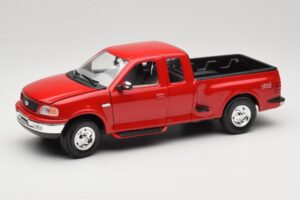 Ford F-150 Flareside SuperCab Raudonas Mira 1:18 6217 Metalas