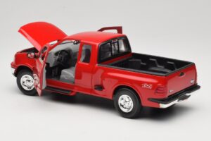 Ford F-150 Flareside SuperCab Raudonas Mira 1:18 6217 Metalas - nuotrauka 5 iš 8