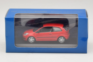 Ford Fiesta Mk5 2-Door Raudonas Minichamps 1:43 FIESTA004 Metalas - nuotrauka 4 iš 4