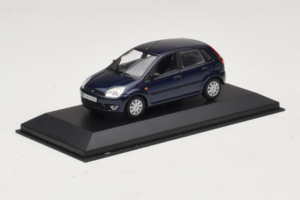 Ford Fiesta Mk5 4-Door Tamsiai Mėlynas Minichamps 1:43 FIESTA001 Metalas - nuotrauka 2 iš 4