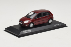 Ford Fiesta Mk5 Raudonas Metalinis Minichamps 1:43 400081101 Metalas - nuotrauka 2 iš 4
