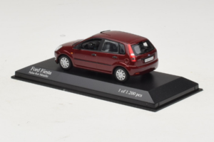 Ford Fiesta Mk5 Raudonas Metalinis Minichamps 1:43 400081101 Metalas - nuotrauka 3 iš 4
