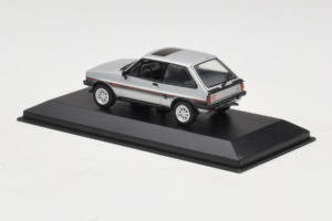 Ford Fiesta XR2 Sidabrinis Minichamps 1:43 400085160 Metalas - nuotrauka 3 iš 4