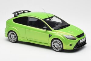 Ford Focus RS Mk2 Žalias Otto 1:18 OT381 Derva - nuotrauka 4 iš 6