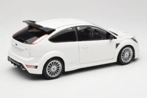 Ford Focus RS Mk2 Baltas Minichamps 1:18 100080002 Metalas - nuotrauka 3 iš 8