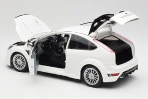Ford Focus RS Mk2 Baltas Minichamps 1:18 100080002 Metalas - nuotrauka 5 iš 8