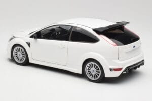 Ford Focus RS Mk2 Baltas Minichamps 1:18 100080002 Metalas - nuotrauka 7 iš 8