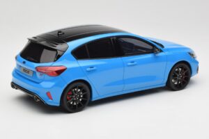 Ford Focus ST Edition Mk4 Azure Blue Otto 1:18 OT1186 Derva - nuotrauka 2 iš 6