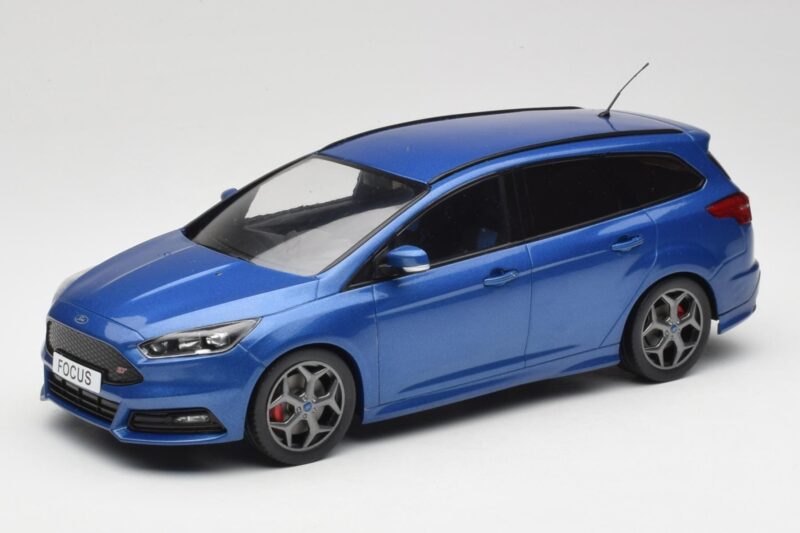 Ford Focus ST Turnier Mk3 Mėlynas MCG 1:18 MCG18465 Metalas