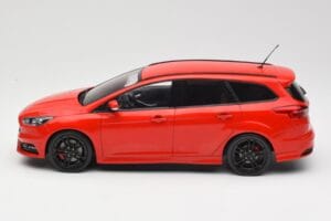 Ford Focus ST Turnier Mk3 Race Red MCG 1:18 MCG18466 Metalas - nuotrauka 3 iš 6