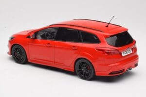 Ford Focus ST Turnier Mk3 Race Red MCG 1:18 MCG18466 Metalas - nuotrauka 5 iš 6