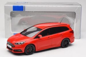 Ford Focus ST Turnier Mk3 Race Red MCG 1:18 MCG18466 Metalas - nuotrauka 6 iš 6