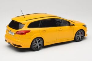 Ford Focus ST Turnier Mk3 Geltonas MCG 1:18 MCG18464 Metalas - nuotrauka 2 iš 6