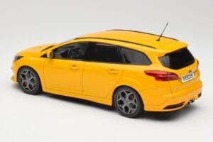 Ford Focus ST Turnier Mk3 Geltonas MCG 1:18 MCG18464 Metalas - nuotrauka 5 iš 6