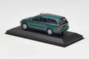 Ford Focus Mk1 Turnier Žalias Minichamps 1:43 FOCUS003 Metalas - nuotrauka 3 iš 5