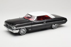 Ford Galaxie 500 Juodas Sun Star 1:18 1442 Metalas