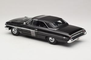 Ford Galaxie 500 Men in Black 3 Movie GreenLight 1:18 015301 Metalas - nuotrauka 5 iš 6