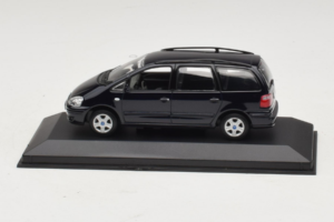 Ford Galaxy Mk2 Juodas Minichamps 1:43 GALAXY002 Metalas