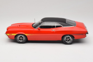 Ford Gran Torino Sport Raudonas IXO 1:18 18CMC263 Metalas - nuotrauka 3 iš 6